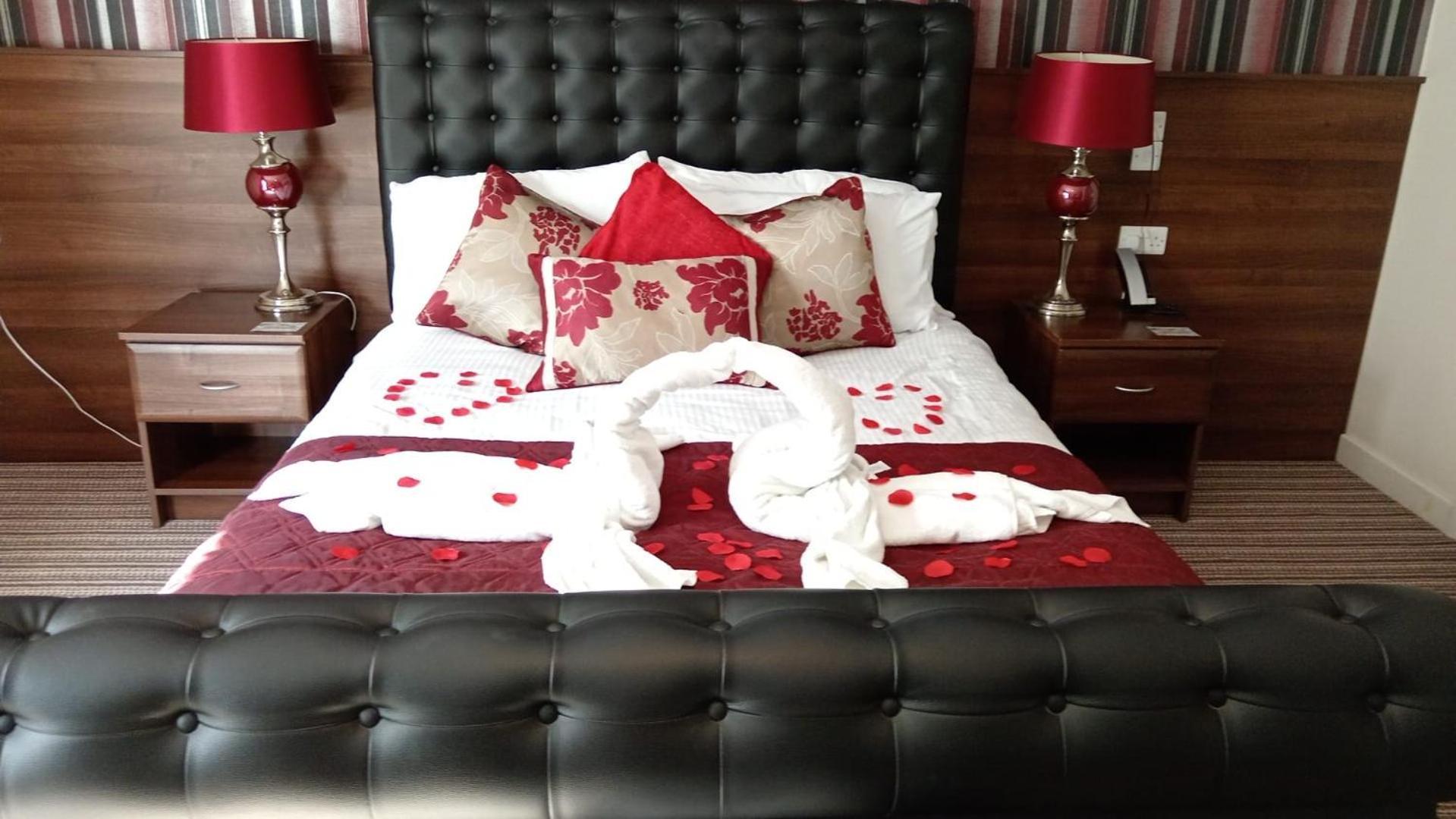 The Hedges Hotel Stranocum Экстерьер фото